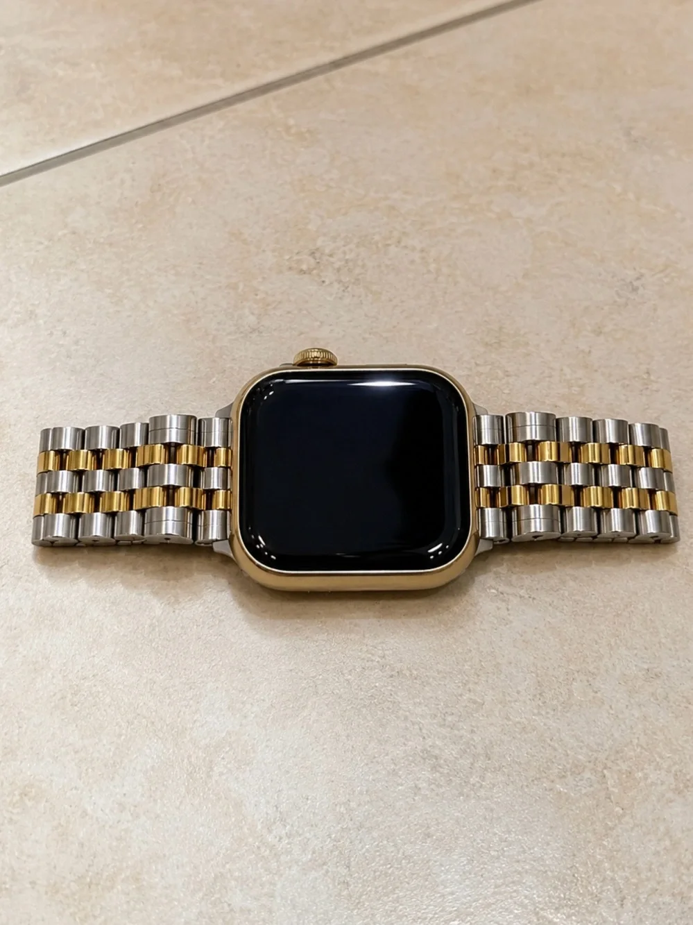 Gold and Silver Smartwatch with Two-Tone Kendra Scott Band
